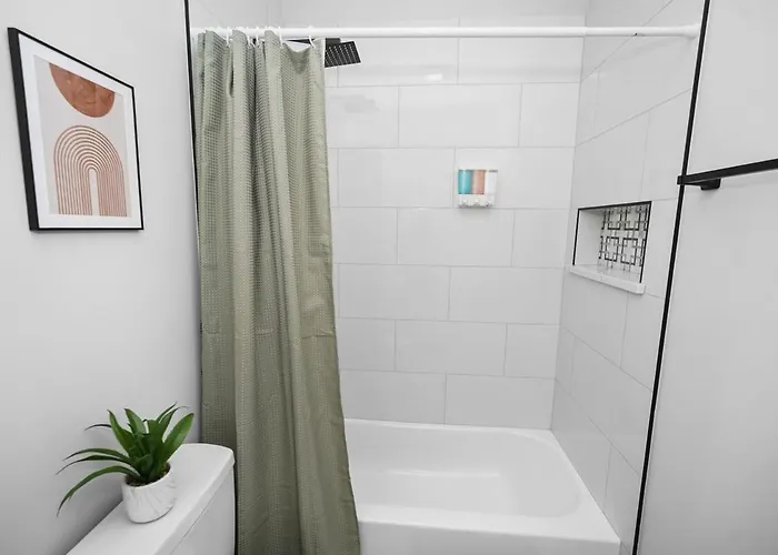 Family-friendly 3br Retreat Near Medical District, Of Illinois & West Loop Apartment *