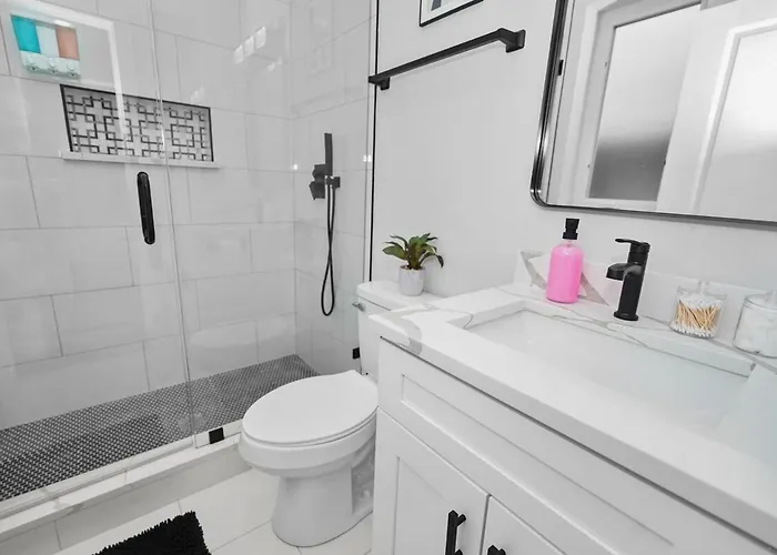 Family-friendly 3br Retreat Near Medical District, Of Illinois & West Loop *